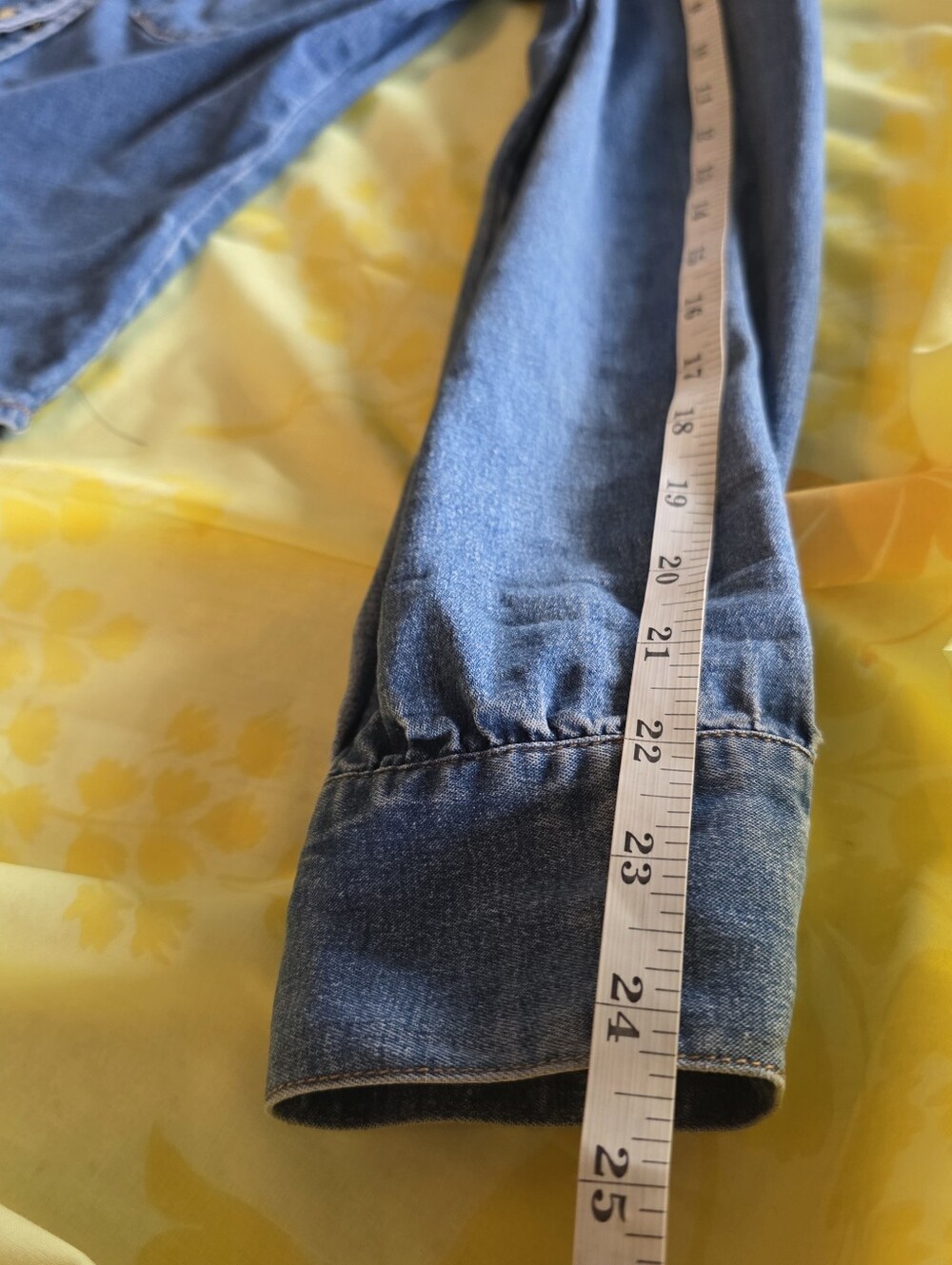 Levi's Blue Denim Button-Down Shirt - Picture 8 of 15